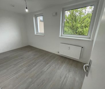 4-Zimmer-Wohnung mit Balkon in Wolfsburg-Vorsfelde mieten - Photo 1