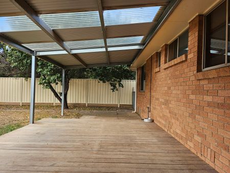 5 Tivey Street, Newstead - Photo 5