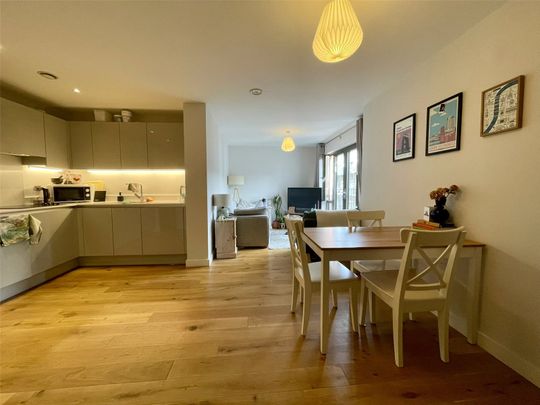 2 Bedroom - Photo 1