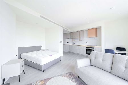 Nestled in the vibrant area of Marsh Wall, London, this brand new luxury apartment at Aspen offers an exceptional living experience on the 26th floor. - Photo 2