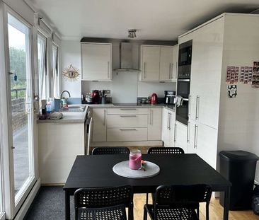 Room in a Shared Flat, Augustus Close, TW8 - Photo 2