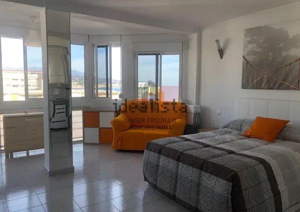 Alquiler de estudio en Calle Piragua