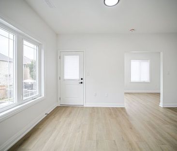 For Lease - 426 Veterans Drive Unit# 4, Barrie, Ontario - Photo 6