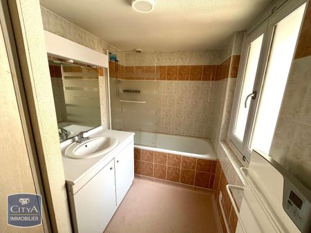 Location Appartement 4 pièces 107m² CASTRES 81100 - Photo 5