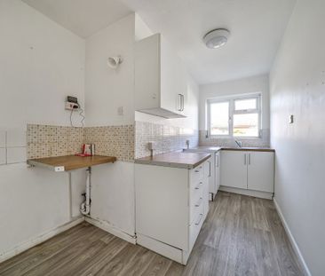 Flat 7,, Grafton Court, James Street - Photo 4