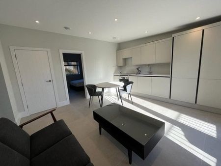 GF, Greenlands, Cambridge - Photo 5