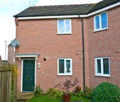 2 BEDROOM Maisonette - Upper - Photo 2