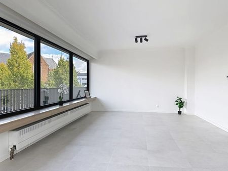 Appartement te huur - Foto 4