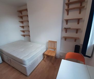 Studio Flat, London, SW1V - Photo 3