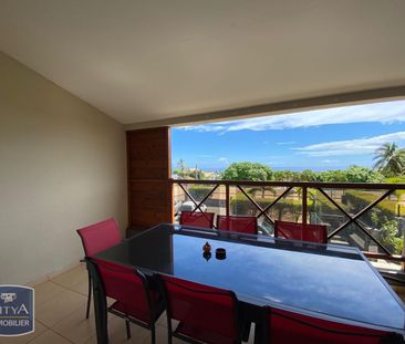 Location Appartement 3 pièces 72m² ST PIERRE 97410 - Photo 5