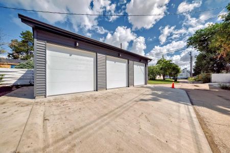 11111 - 11113 51 Street — 11111 51 Street - Photo 2