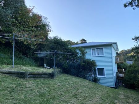 2/123 Makara Road, Karori - Photo 3