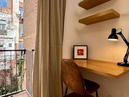 Carrer de Valladolid, Barcelona, Catalonia 08014 - Photo 4