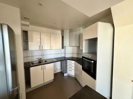 Appartement à louer - REIMS - - Photo 5