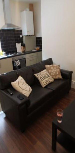 2 bedroom house to rent - Photo 1