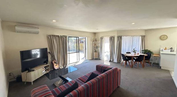 Easy Care 3 Bedroom Home - Photo 1