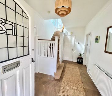 3 Bed Semi-Detached House, Station Road, NW4 - Photo 5