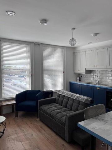 Brand New Edwardian Style Apartments, 47A William Street, Lurgan, Craigavon, BT66 6JA - Photo 2