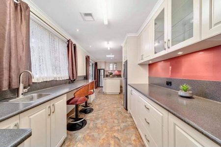 Belconnen - Photo 4