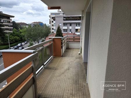 Location Appartement 3 pièces 81m² ANNECY 74000 - Photo 4