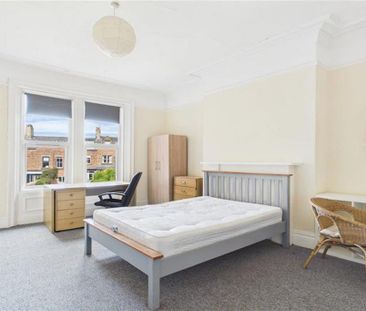 4 bedroom property to rent - Photo 4