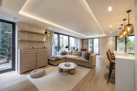 Victoria Mews, Notting Hill, W11 - Photo 3