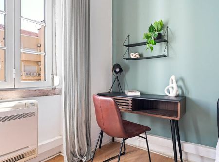 Avenida de Sidónio Pais, Lisbon, Lisbon 1050-215 - Photo 2