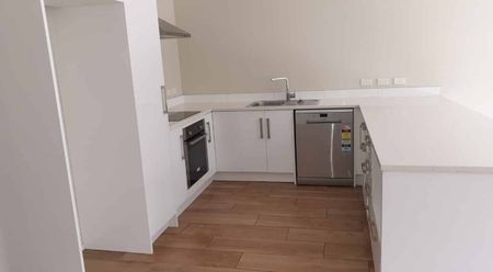 7/19 Collins Avenue, Tawa, Wellington City - Photo 3