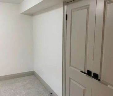 5 Conrad Court Lower — 5 Conrad Court Lower - Photo 2