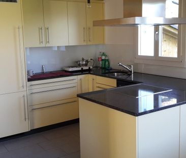 Charmantes 7.5-Zimmer-Einfamilienhaus in Giswil – Ruhige Lage mit B... - Foto 3
