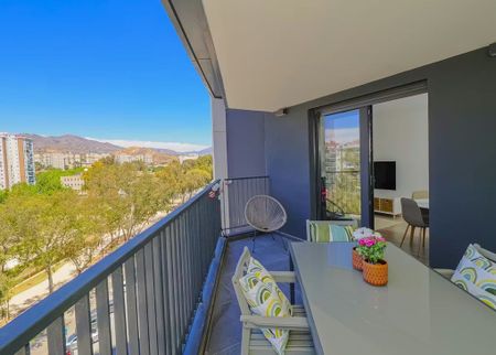 Paseo Martiricos, Málaga, Andalusia 29009 - Photo 5