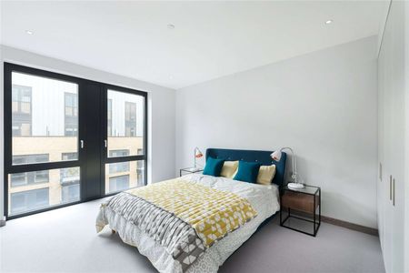 A modern one bedroom apartment situated in the popular Ram Quarter development. - Photo 5