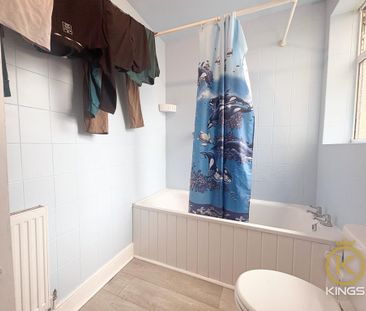 3 bedroom terraced house to rent - Photo 4