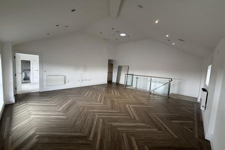 2 Bedroom Apartment To Let - Photo 3