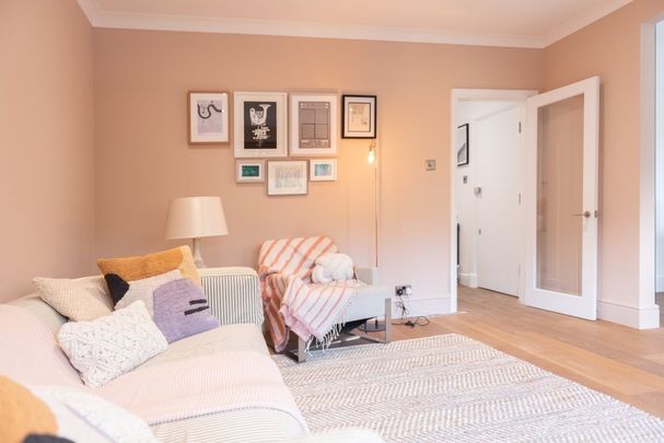 2 bedroom flat to rent - Photo 1