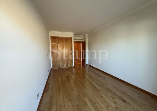 Apartamento T3 em Lisboa