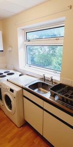 Leahurst Crescent - Photo 4