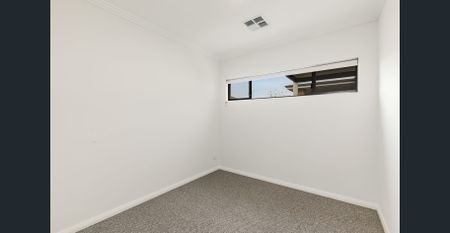 Opportunity comes along ! - Photo 5