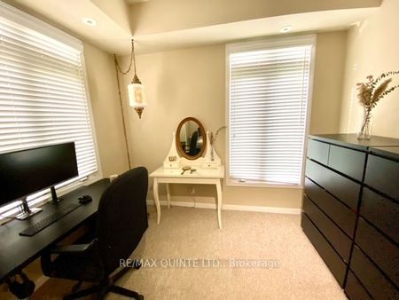 Condo Townhouse For Lease | C6783208 - Photo 2