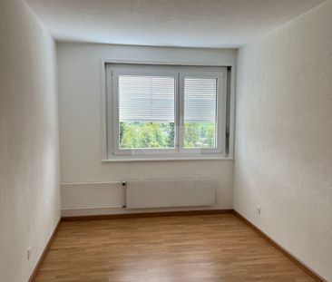 Beautiful renovated 3.5 room apartment - Photo 3