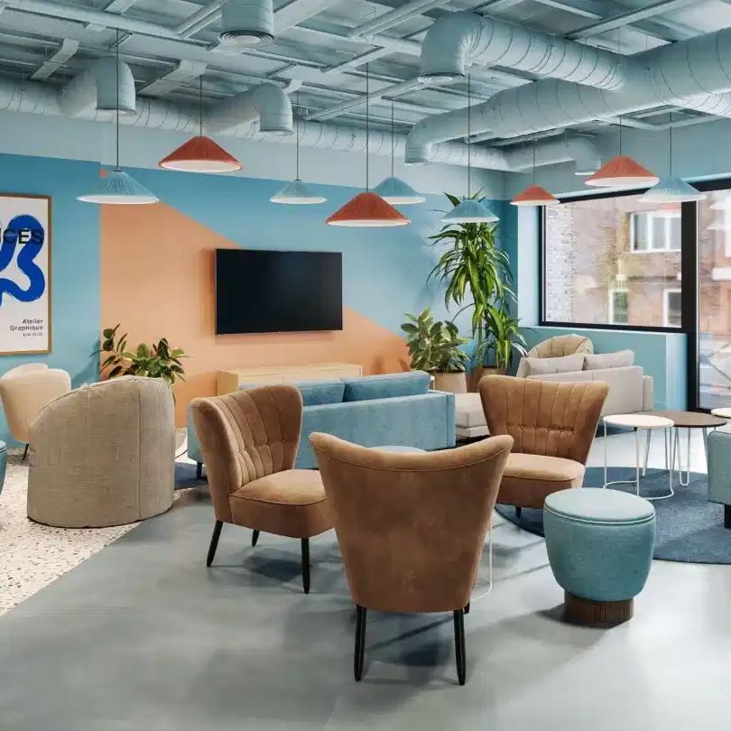 Platinum Studio - Photo 1