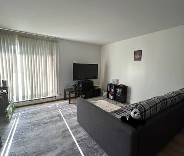 302, 2117 16 Street SW - 1 - Photo 5