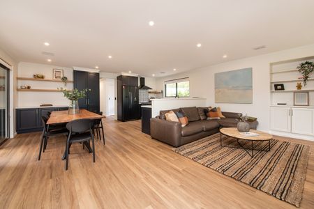 6 Beauford Road, Red Hill South VIC 3937 - House For Rent | Domain - Photo 2