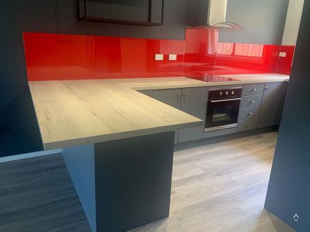 Modern 2 Bedroom Unit - Photo 5