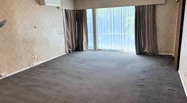 Great location - Photo 1