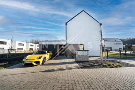 Pronájem rodinného domu 169 m², Hrušková 656, Přezletice - Фото 2