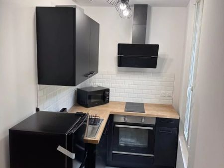 Location Appartement 2 pièces 40 m2 à Aubagne - Photo 5