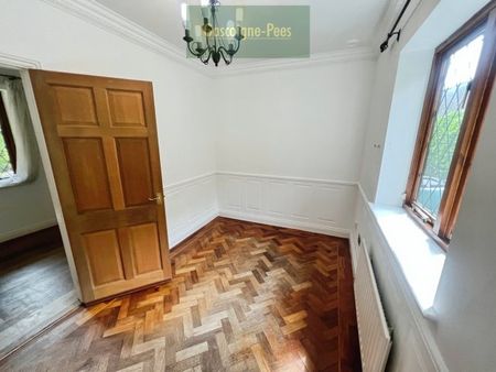 Icklingham Gate, Cobham - Photo 5