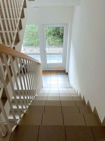 Pronájem bytu se dvěma balkony o dispozici 3+kk (82 m - Photo 4