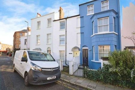 York Street, Marigold Cottage, Broadstairs,ctd, CT10 - Photo 2